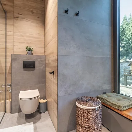 Cozy Forest Hill Chalet Ravna Gora