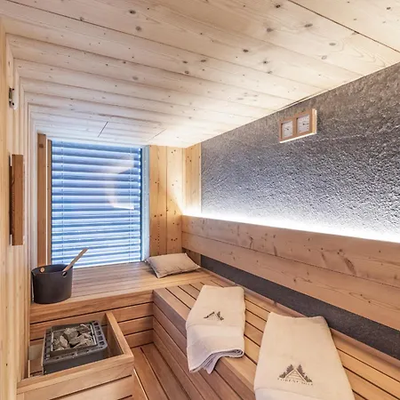 Chalet Cozy Forest Hill Ravna Gora