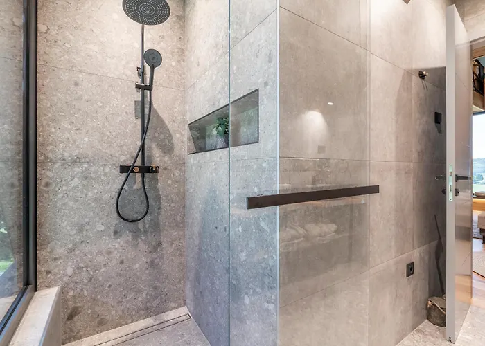 Cozy Forest Hill * Ravna Gora