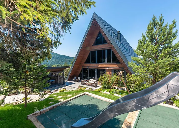 Chalet Cozy Forest Hill Ravna Gora